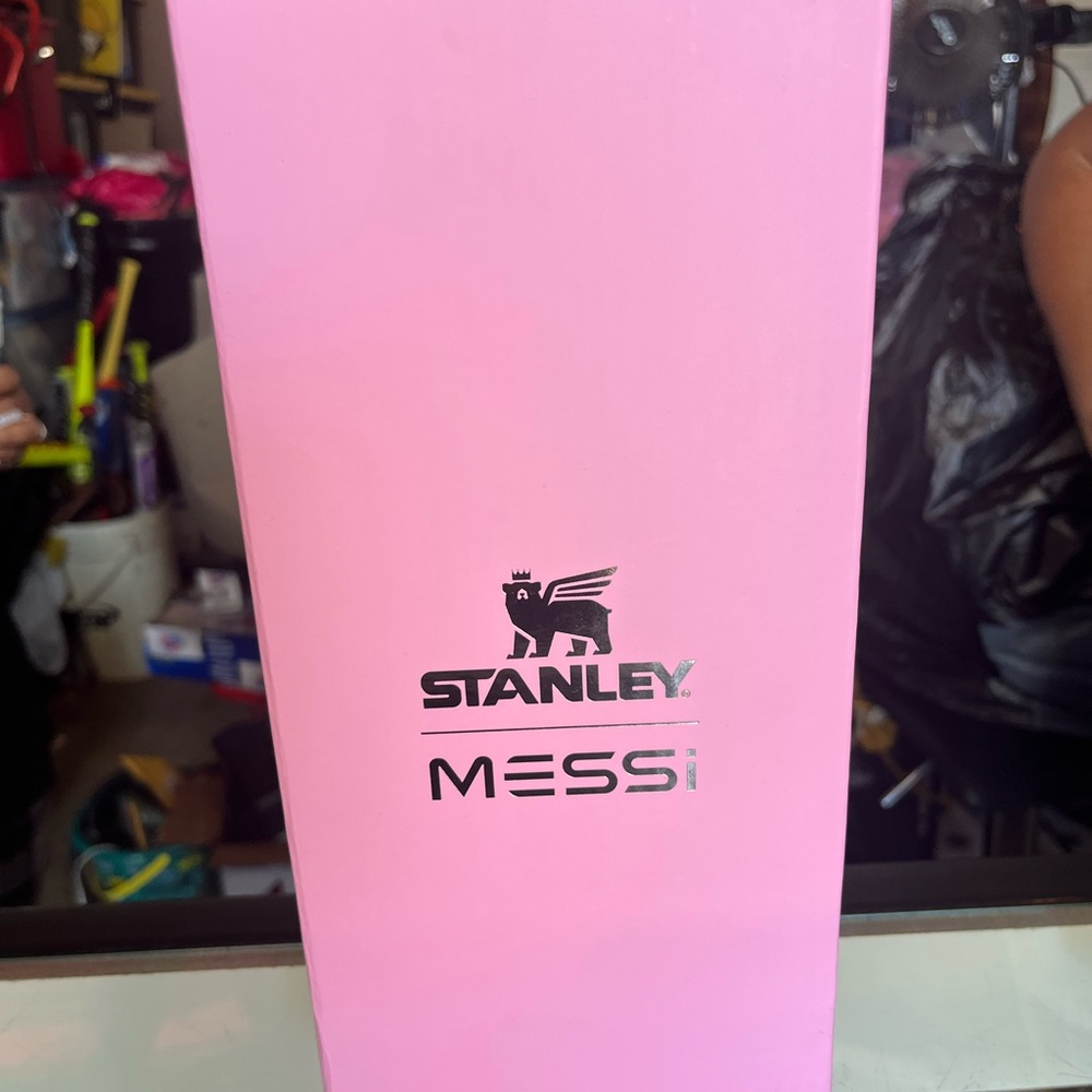 💓🐐 Messi x Stanley 40oz Quencher ProTour Tumbler flowstate tumbler water bottle - Picture 6 of 6